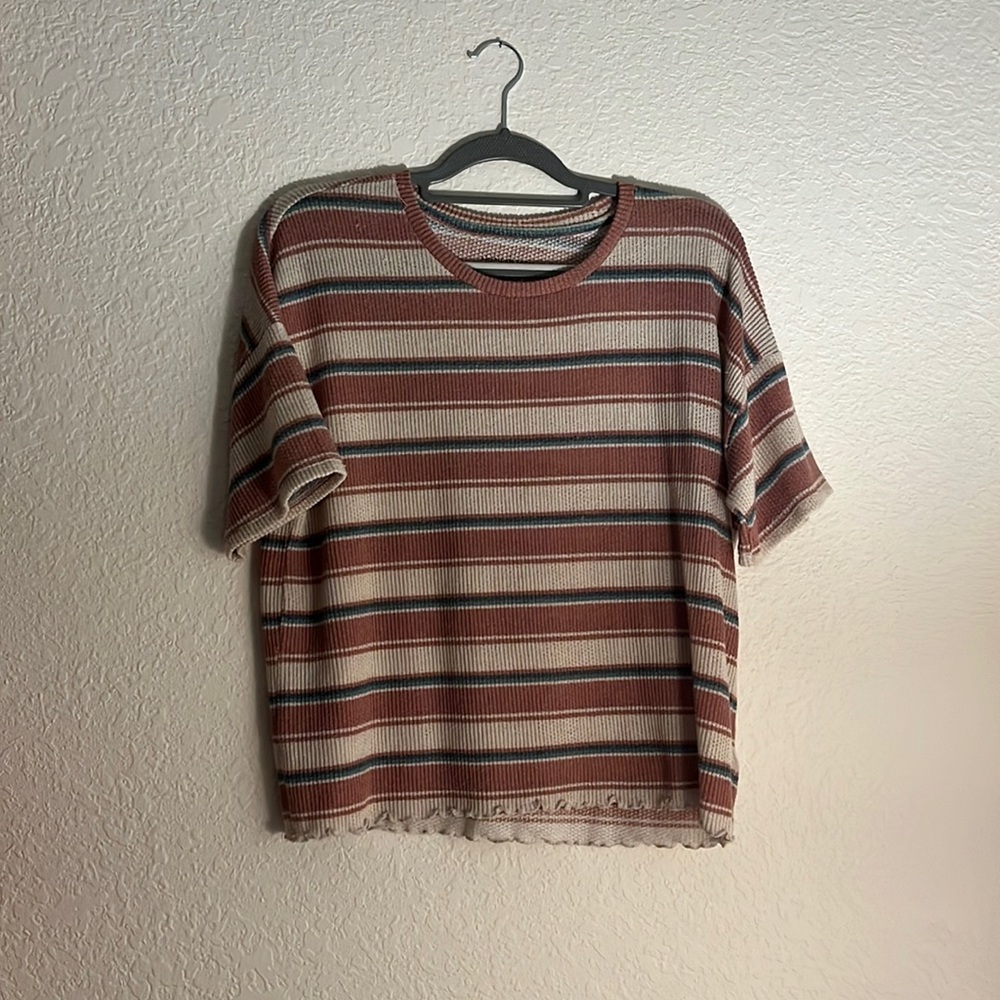 American Eagle top